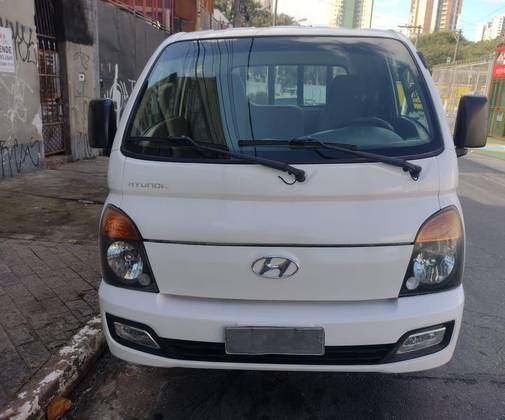 HYUNDAI HR 2.5 LONGO SEM CAÇAMBA 4X2 16V 130CV TURBO INTERCOOLER DIESEL 2P MANUAL